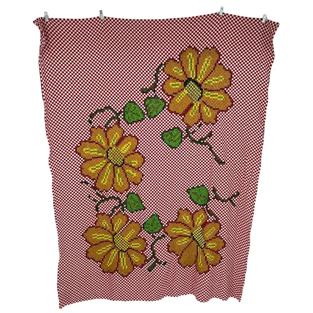 Red White Checkered Tablecloth Chicken Scratch Embroidered Sunflowers